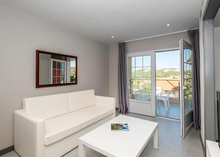 Aparthotel Hg Jardin De Menorca